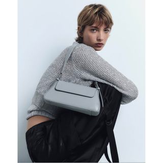 ザラ(ZARA)のZARA フラップミニマルショルダーバック(ショルダーバッグ)