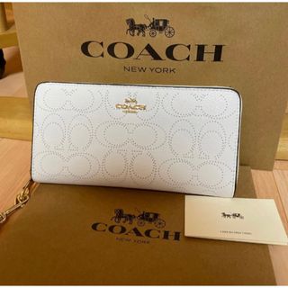 コーチ(COACH)の新品　コーチ　長財布　紙袋付き(財布)