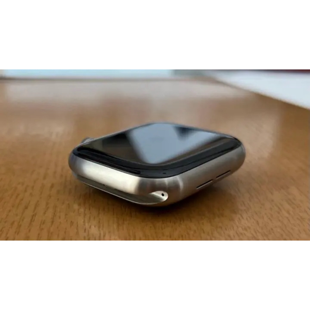 Apple Watch(アップルウォッチ)の【極美品】Apple Watch Series 6 Titanium 44 mm メンズの時計(腕時計(デジタル))の商品写真