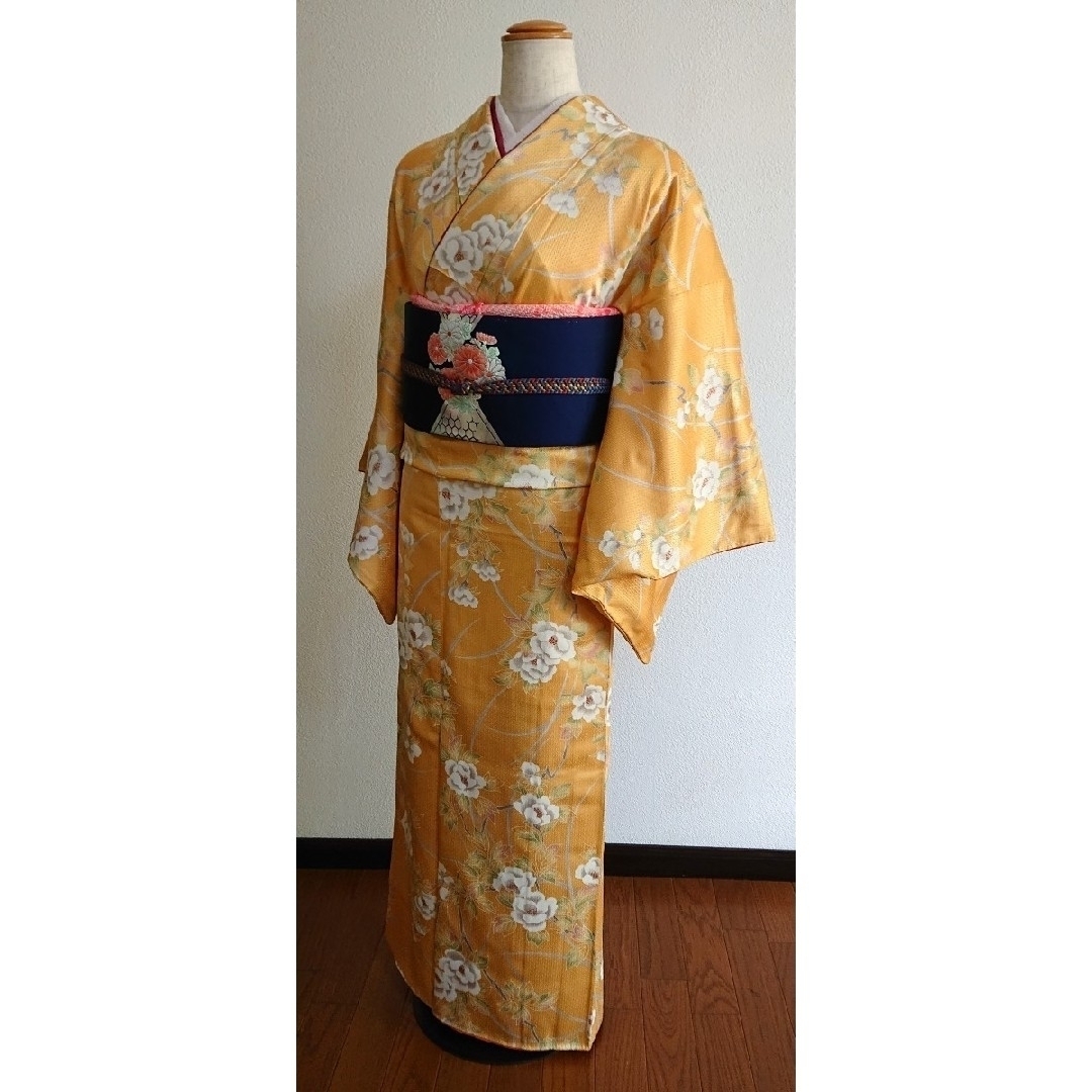 ★即決価格★上品♪【正絹 小紋】 着物 豪華花柄デザイン イエロー