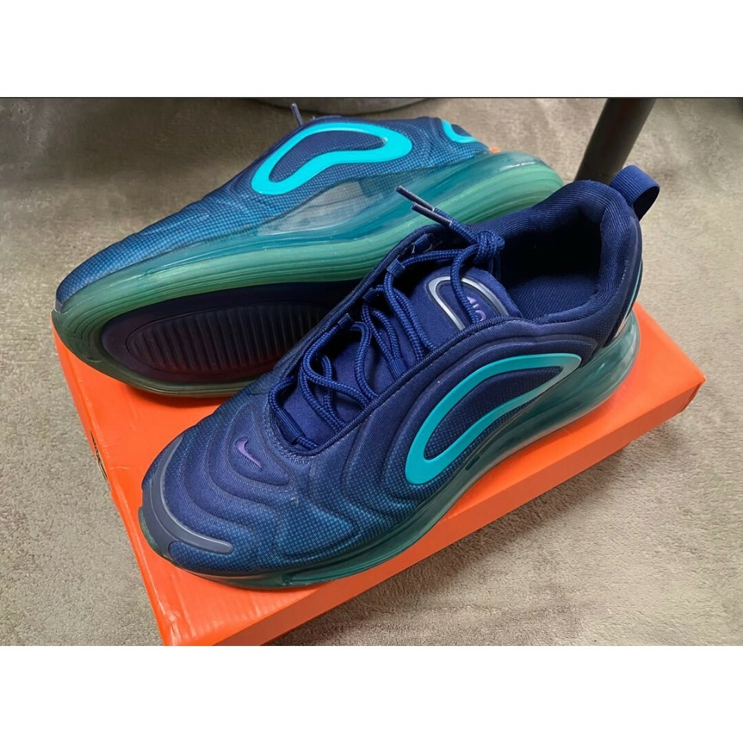 NIKE(ナイキ)のNike Air Max 720(ナイキエアマックス720) 26.5cm メンズの靴/シューズ(スニーカー)の商品写真