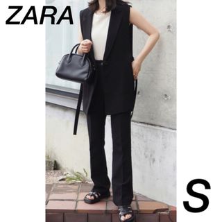 ザラ(ZARA)の新品　ZARA ウエストカット　美脚パンツ　黒(カジュアルパンツ)