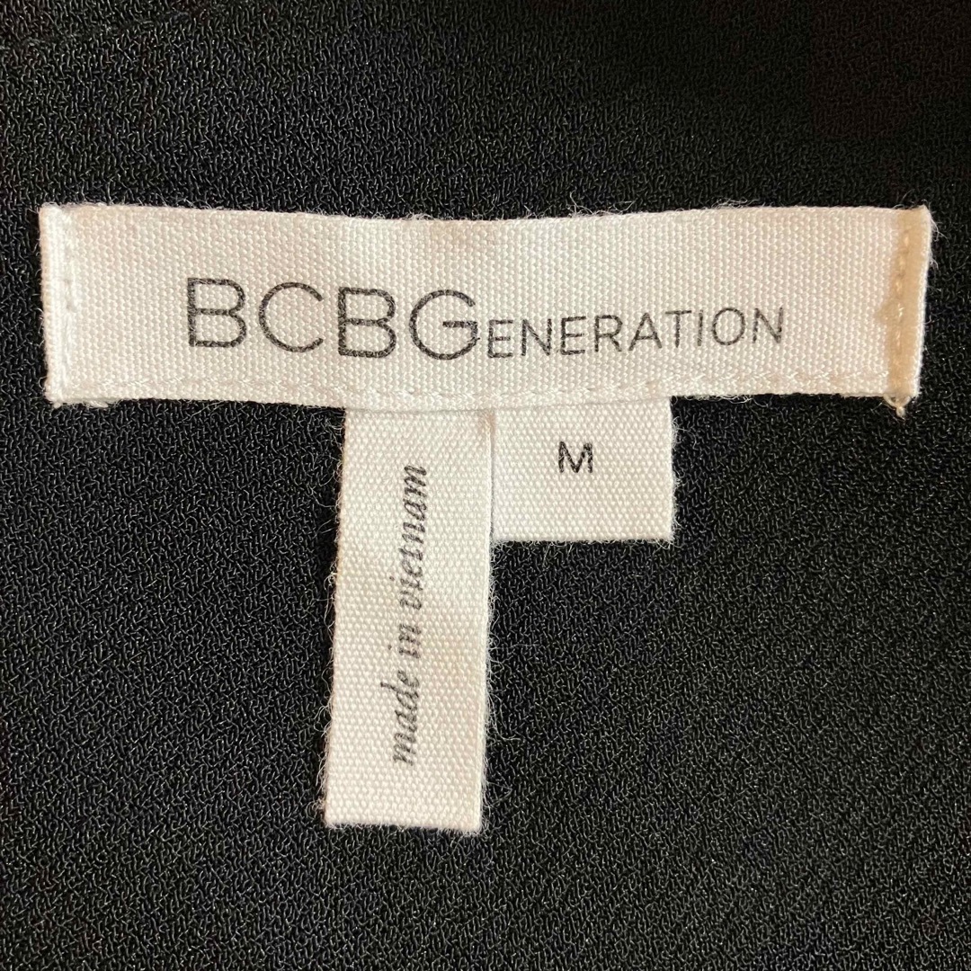 BCBGeneration(ビーシービージェネレーション)の★BCBGENERATION/ビーシービージェネレーション★カットソーM(9号) レディースのトップス(カットソー(長袖/七分))の商品写真