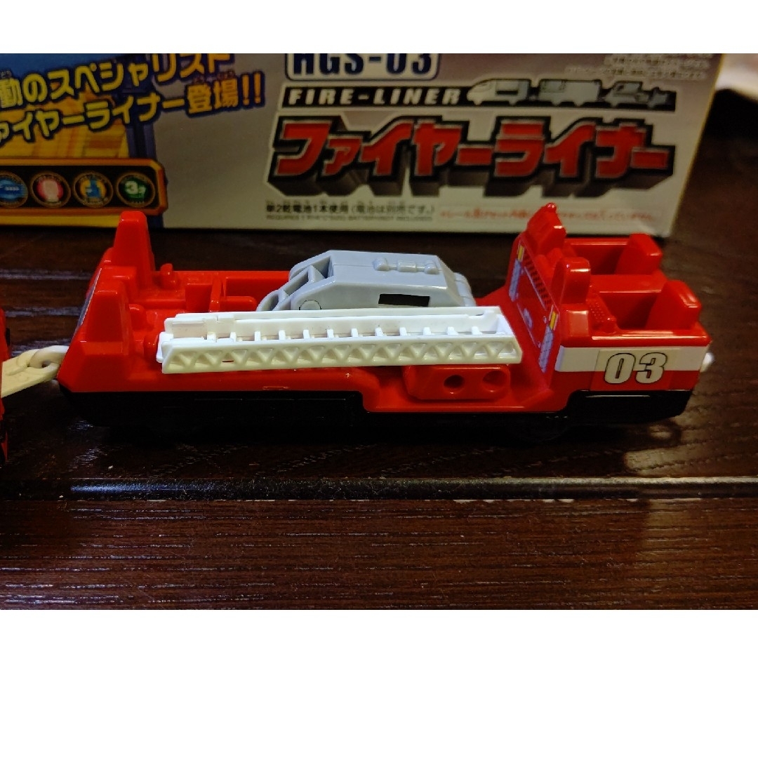 Takara Tomy(タカラトミー)のプラレール ファイヤーライナー(箱なし) エンタメ/ホビーのおもちゃ/ぬいぐるみ(ミニカー)の商品写真