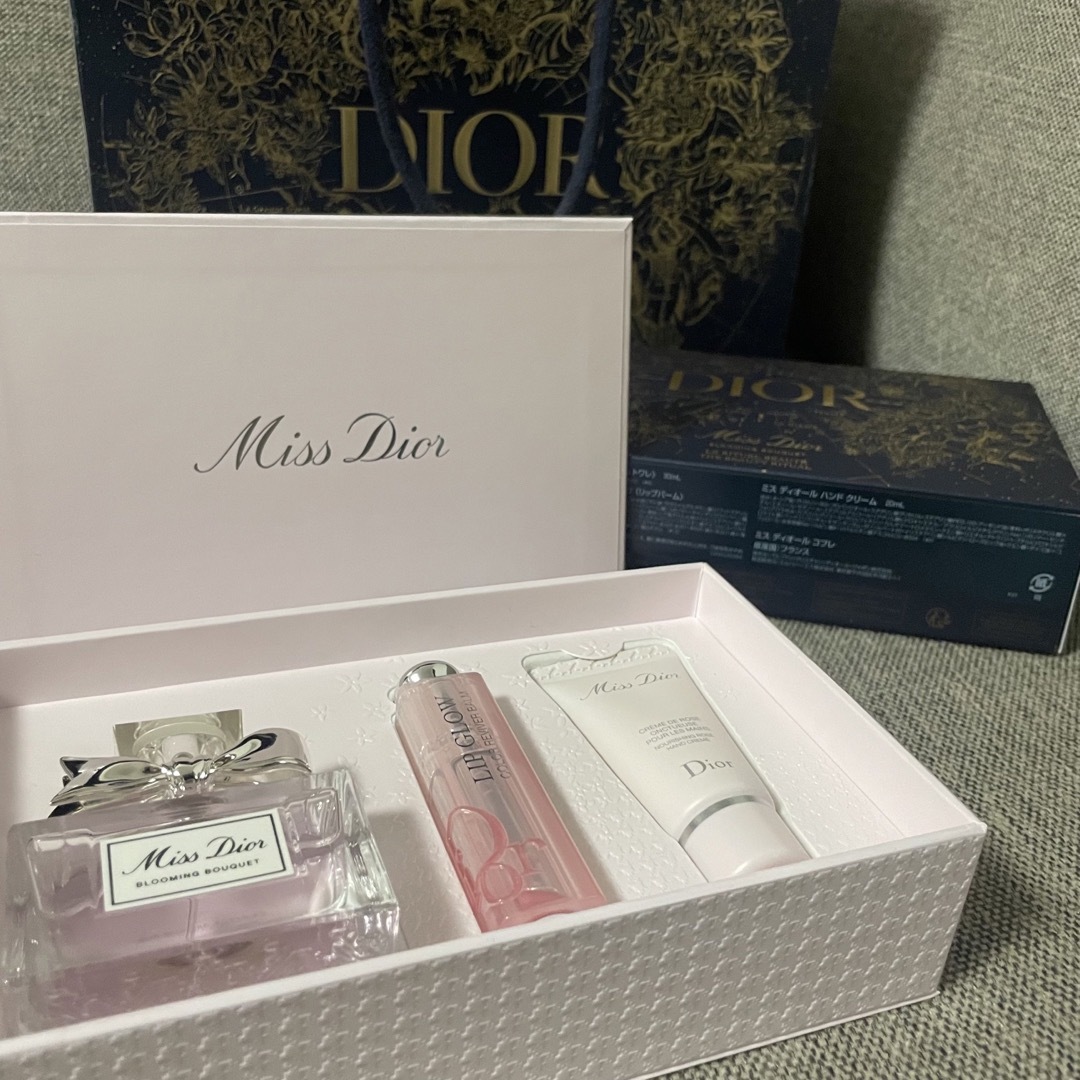 新品未使用　Dior　ディオール ミス ディオール クリスマスコフレ 2022