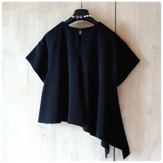 ◆幻◆希少美品 ADORE 定価3.2万円 カタログ掲載 アシンメトリーブラウス