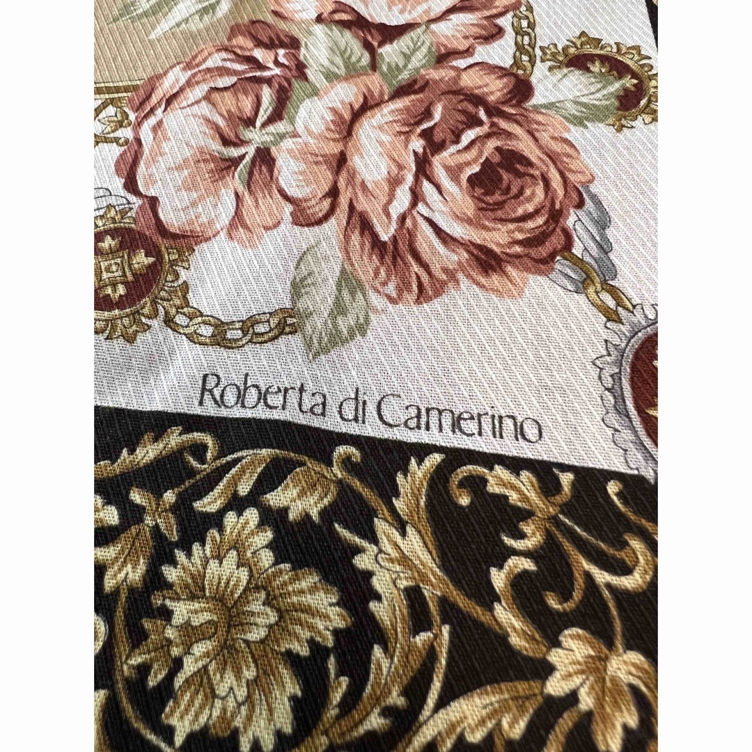 ROBERTA DI CAMERINO Roberta di Camerino ロベルタ スカーフ バンダナ ハンカチの通販 by  ⚠プロフィール必読｜ロベルタディカメリーノならラクマ