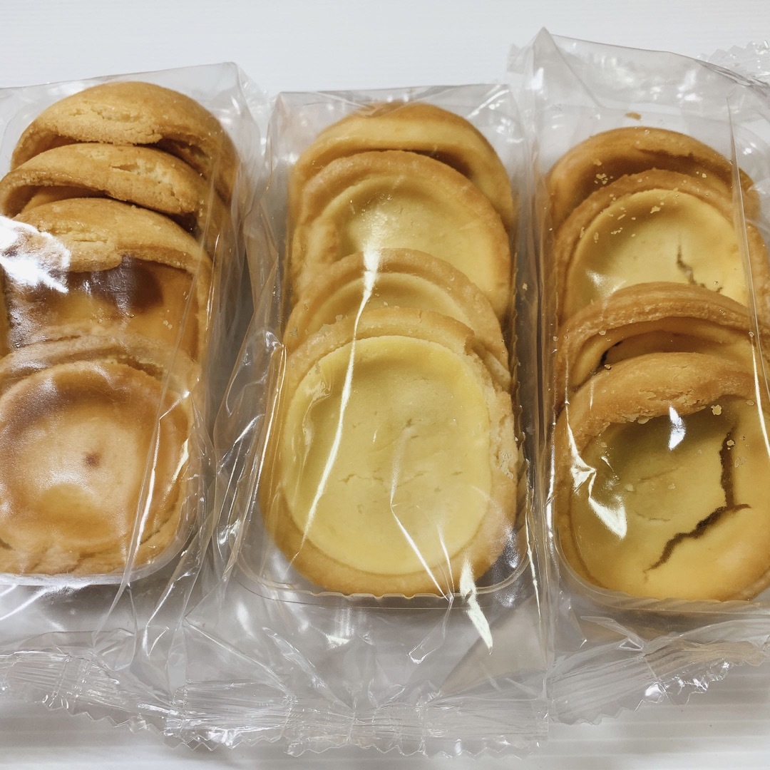 チーズタルト3種 食品/飲料/酒の食品(菓子/デザート)の商品写真