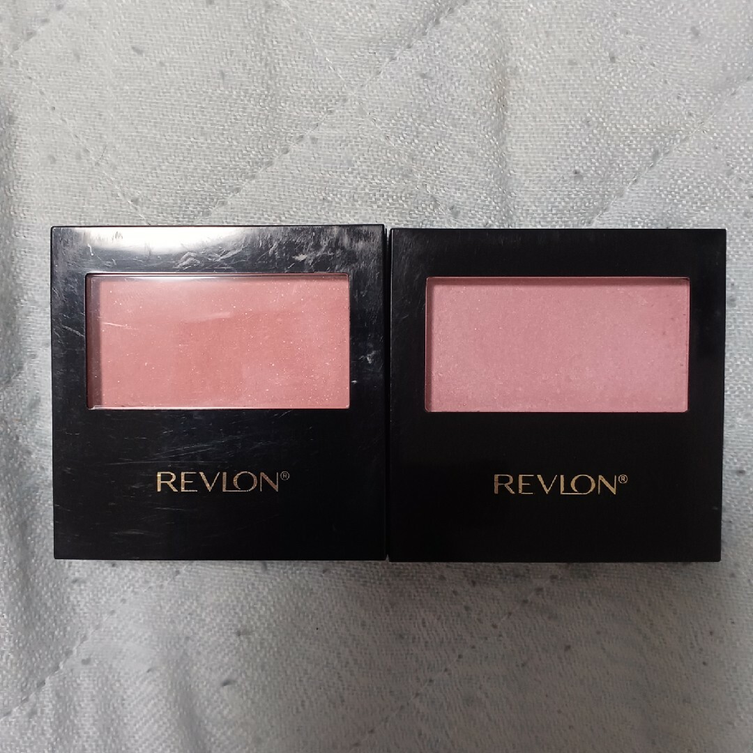 REVLON(レブロン)のレブロン　チーク　２個セット コスメ/美容のベースメイク/化粧品(チーク)の商品写真