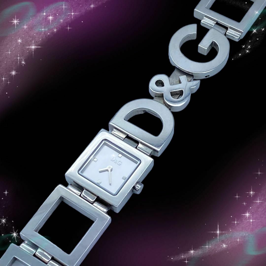《美品　稼動品》ドルチェアンドガッバーナ　ロゴ　防水　レディース腕時計　クォーツ