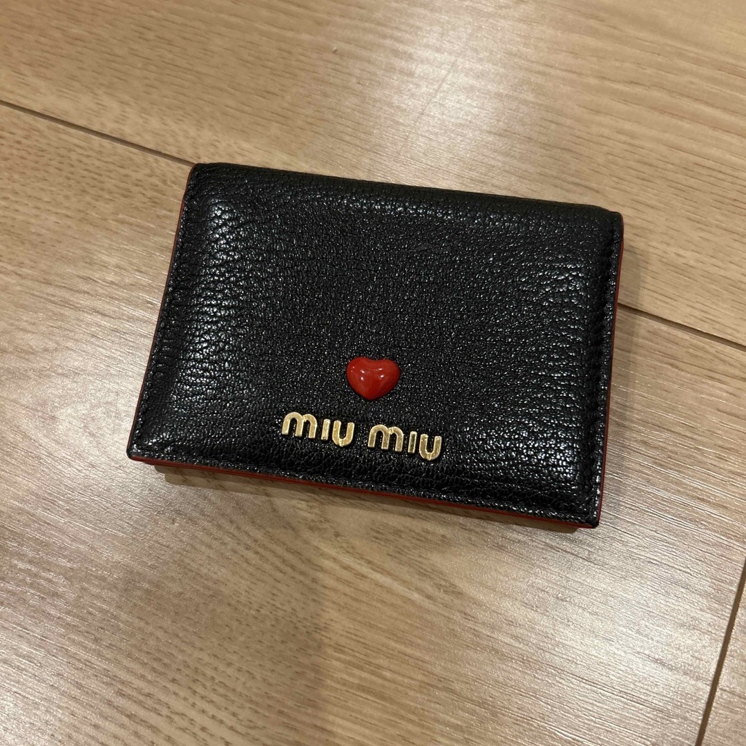 MIUMIU マドラス ラブ カードケース - 財布