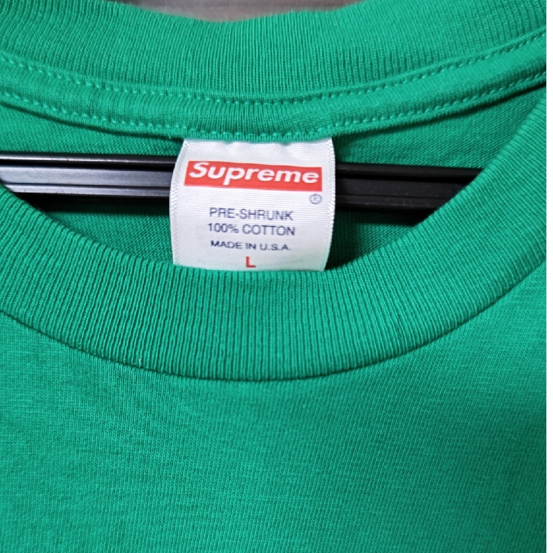 Supreme(シュプリーム)のSupreme 22FW キャットウーマンtee L メンズのトップス(Tシャツ/カットソー(半袖/袖なし))の商品写真