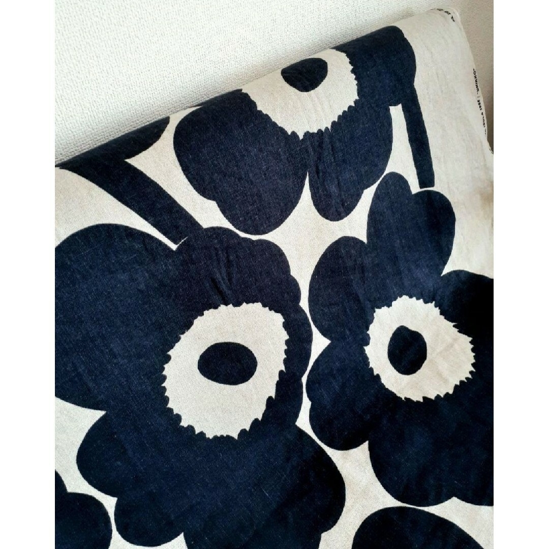 マリメッコ　marimekko　リネン　麻　生地　ファブリック　インテリア