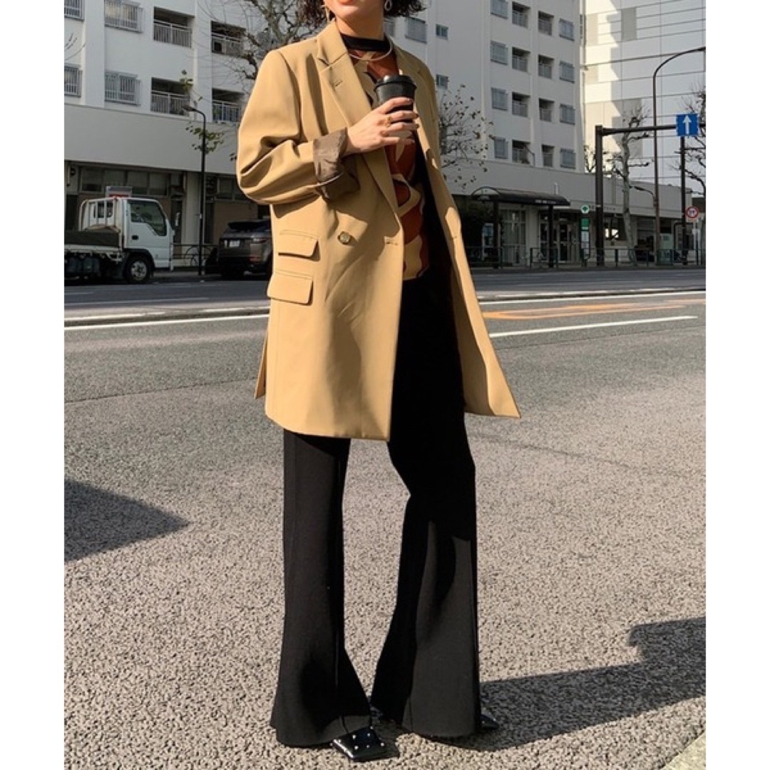 Ameri VINTAGE(アメリヴィンテージ)の【新品・未使用】CLASSIC MINIMAL TAILORED JACKET レディースのジャケット/アウター(テーラードジャケット)の商品写真