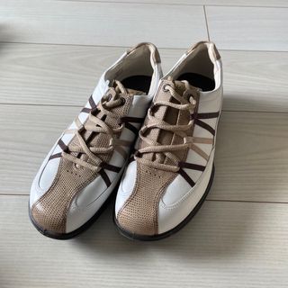 エコー(ECCO)の新品 エコー スパイク ゴルフ靴　白(シューズ)