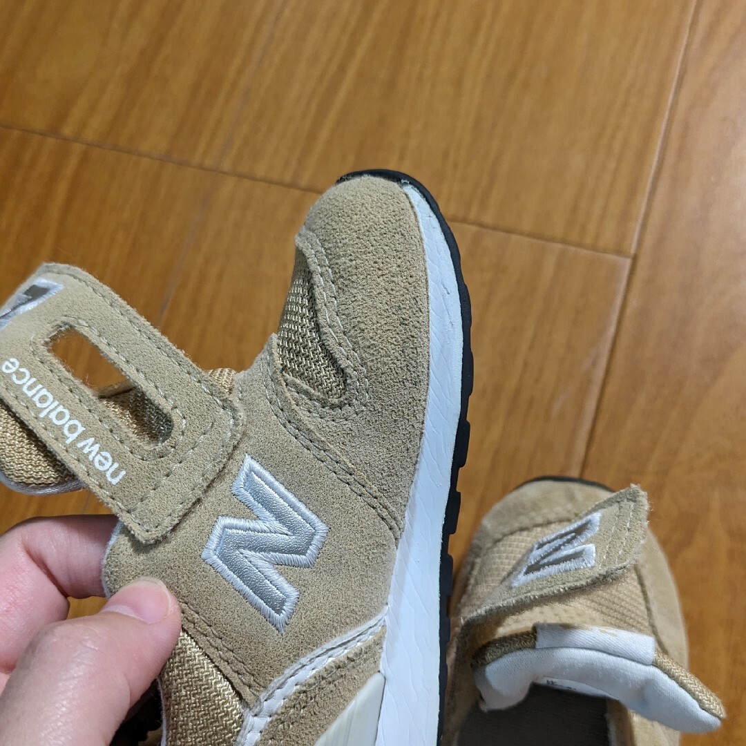 New Balance(ニューバランス)のNew Balance IZ996 JB3 13.5cm  ベージュ キッズ/ベビー/マタニティのベビー靴/シューズ(~14cm)(スニーカー)の商品写真