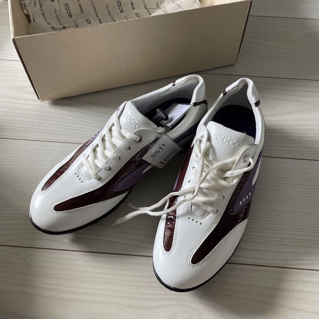 ECCO - 新品 エコー スパイク ゴルフ靴 白の通販 by nene's shop