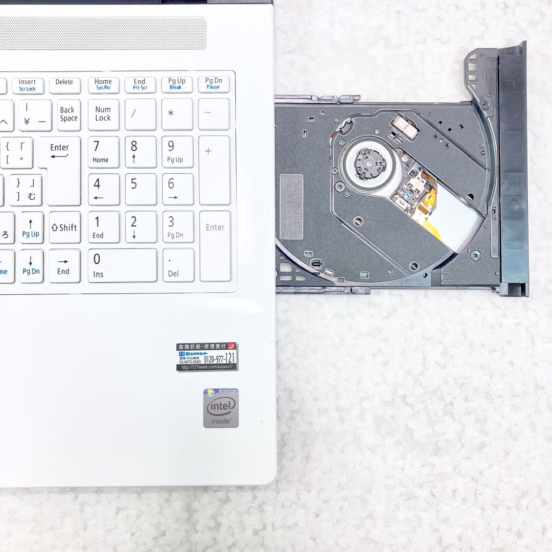 NEC - 薄型❣️NEC✨白ノートパソコン✨大容量500GB❣WEBカメラ