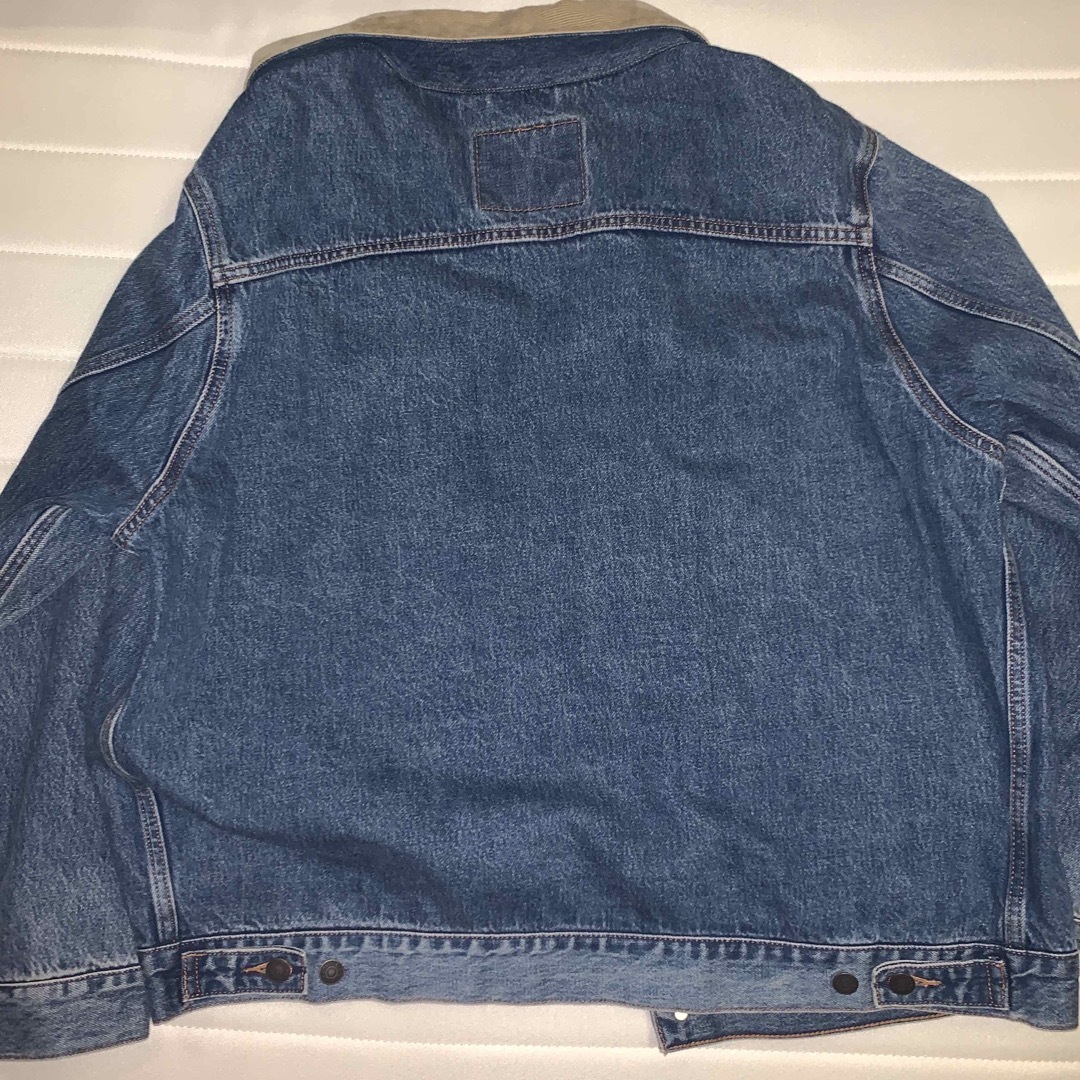 Levi's(リーバイス)のLEVI’S トラッカージャケット Lサイズ メンズのジャケット/アウター(Gジャン/デニムジャケット)の商品写真