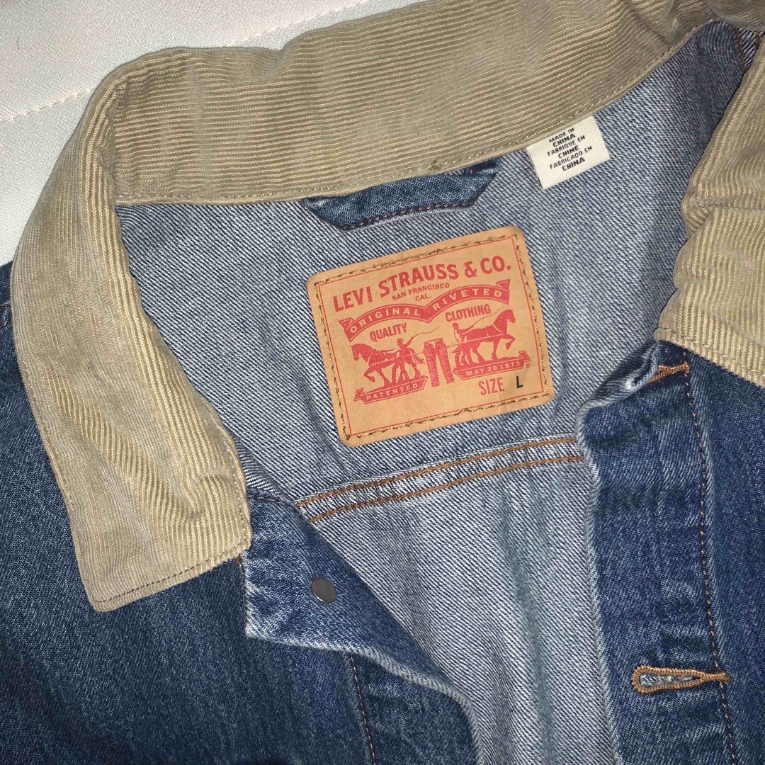 Levi's(リーバイス)のLEVI’S トラッカージャケット Lサイズ メンズのジャケット/アウター(Gジャン/デニムジャケット)の商品写真