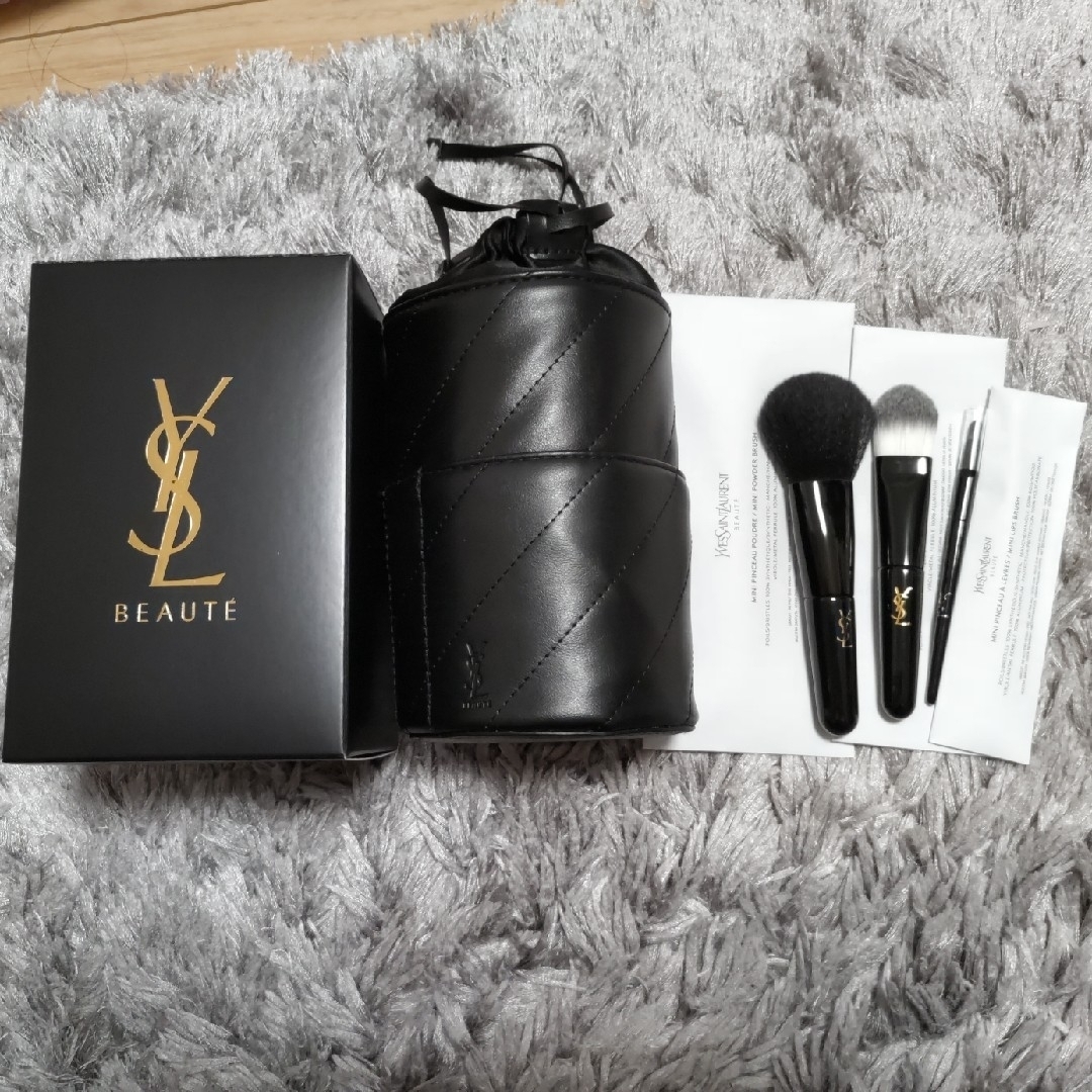 YSL イヴサンローラン ポーチ メイクブラシ ファンデーションブラシ