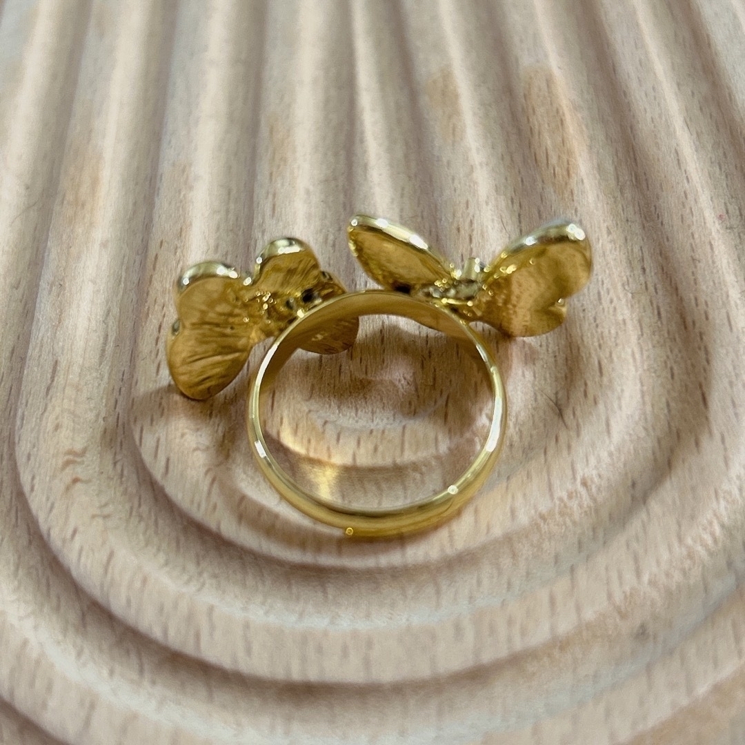 パピヨンリング 蝶々 フリーリング ゴールド 指輪 バタフライ 蝶 ドゥパピヨン レディースのアクセサリー(リング(指輪))の商品写真
