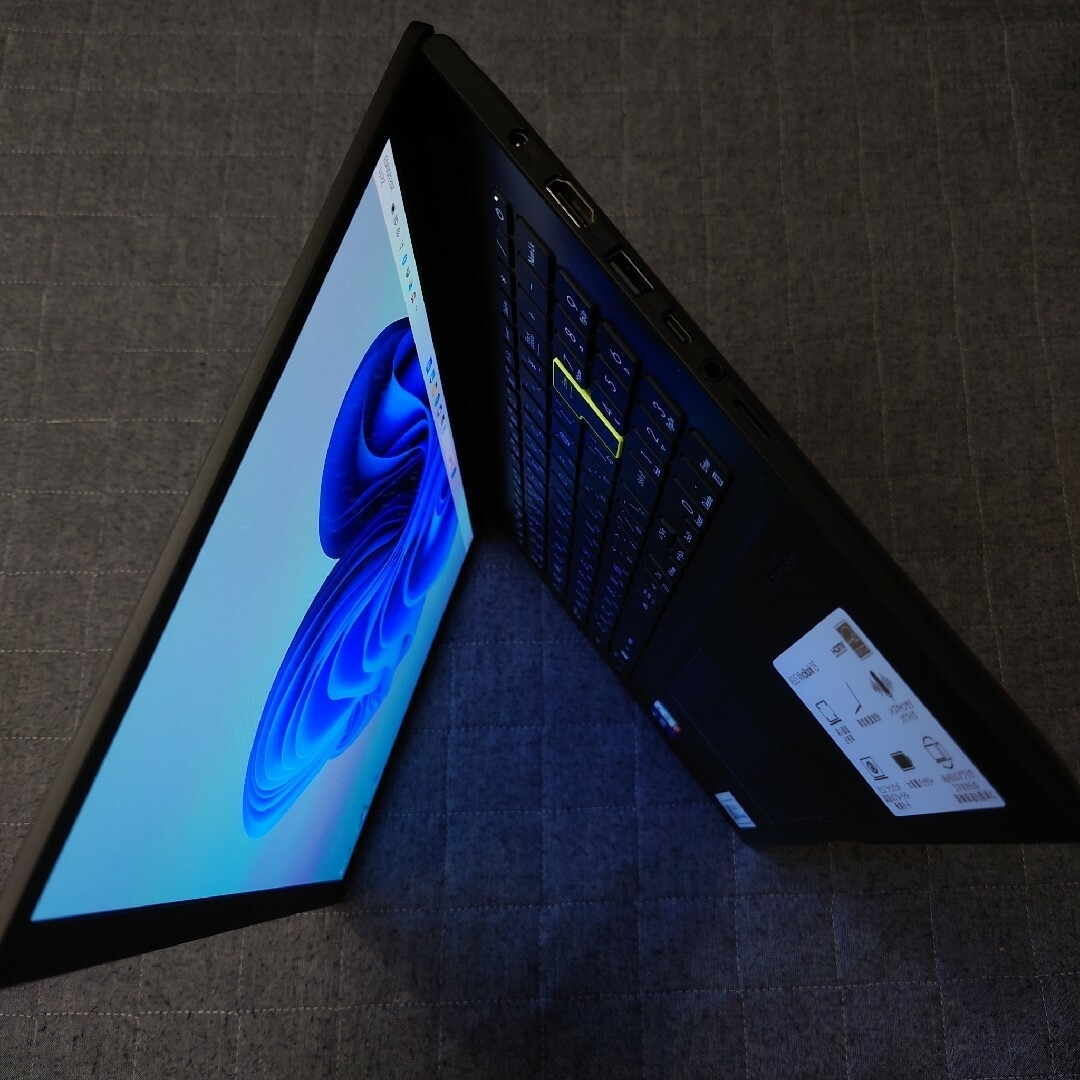 驚速 超美品 ASUS 11世代 i7 1165g7 20GB 512GB Vi