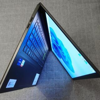 ASUS - 驚速 超美品 ASUS 11世代 i7 1165g7 20GB 512GB Viの通販 by ...