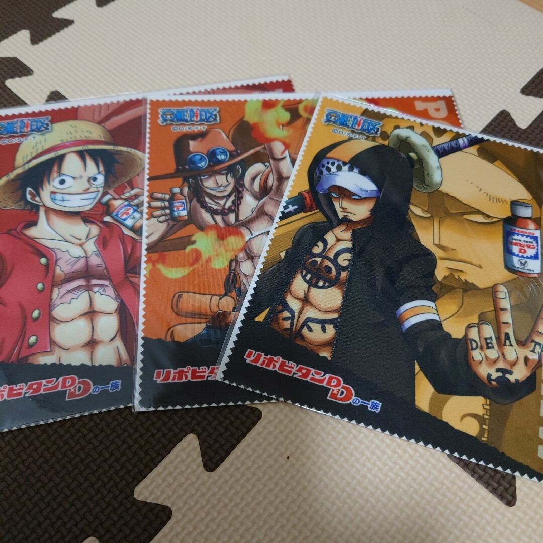 ONE PIECE(ワンピース)のONE PIECE リポビタンＤ クリーナークロス エンタメ/ホビーのアニメグッズ(その他)の商品写真