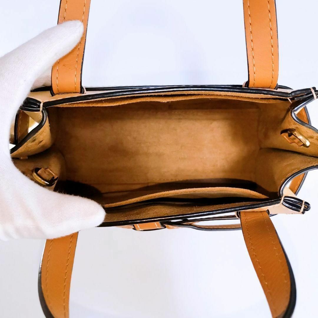 LOEWE - ロエベ レザー ゲート トップハンドル ミニ 2WAY LOEWE - ロエベ レザー ゲート トップハンドル ミニ 2WAY