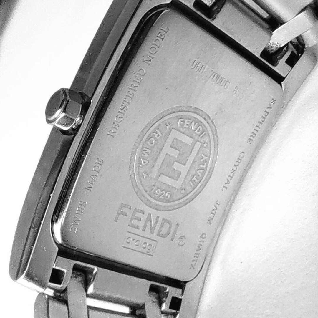 FENDI(フェンディ)のFENDI☆アナログ腕時計　orologi　ステンレススチール製　シルバーカラー メンズの時計(腕時計(アナログ))の商品写真