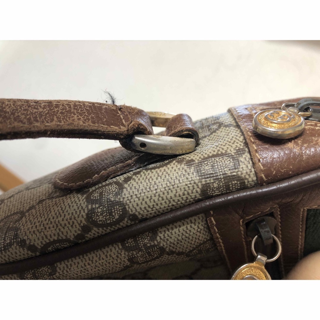 Gucci(グッチ)の訳ありGUCCI ショルダーバッグ オールドグッチ GG ロゴ シェリーライン レディースのバッグ(ショルダーバッグ)の商品写真