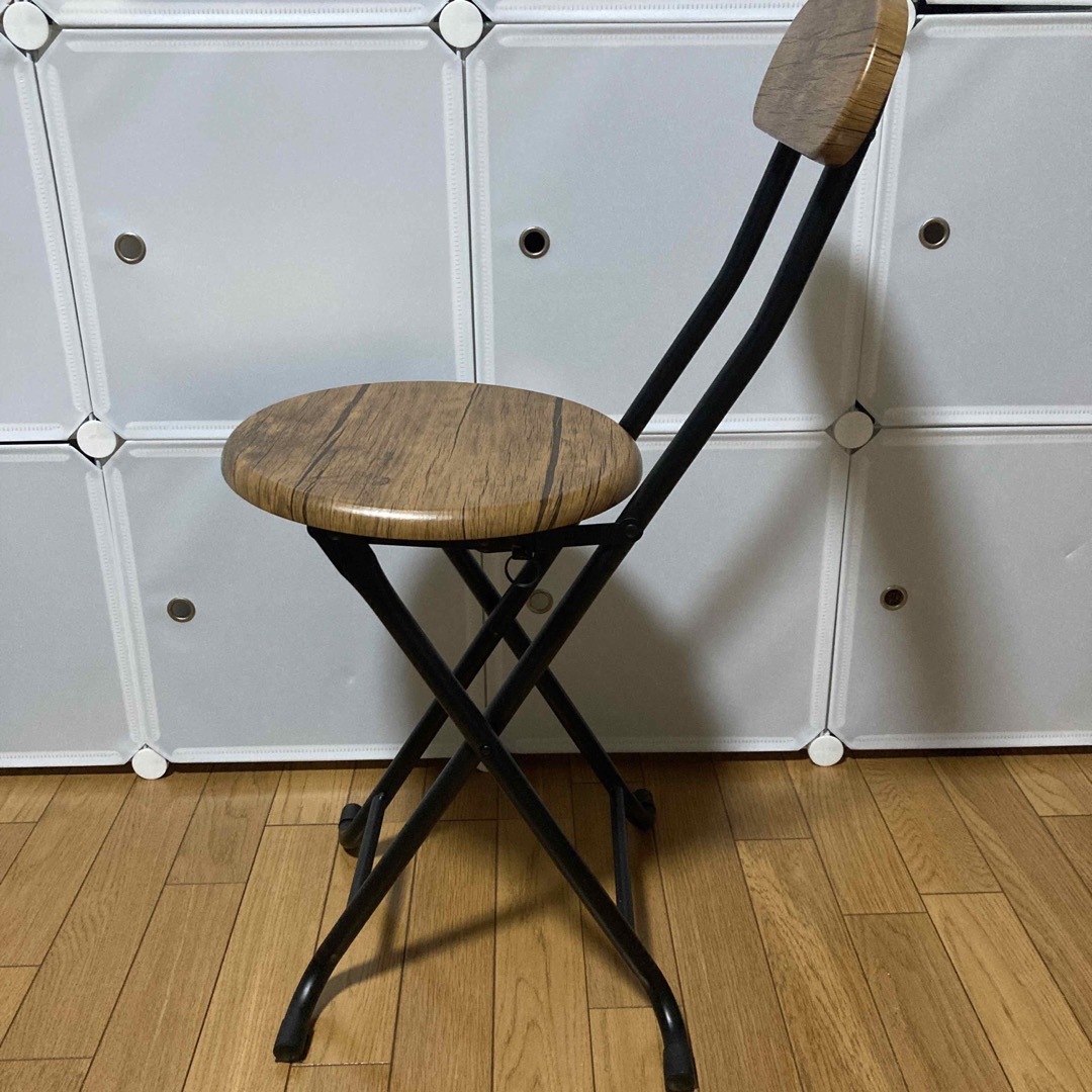 ヴィンテージチェア(ブラウン/茶) 折りたたみ椅子　カウンターチェア　スチール インテリア/住まい/日用品の椅子/チェア(折り畳みイス)の商品写真