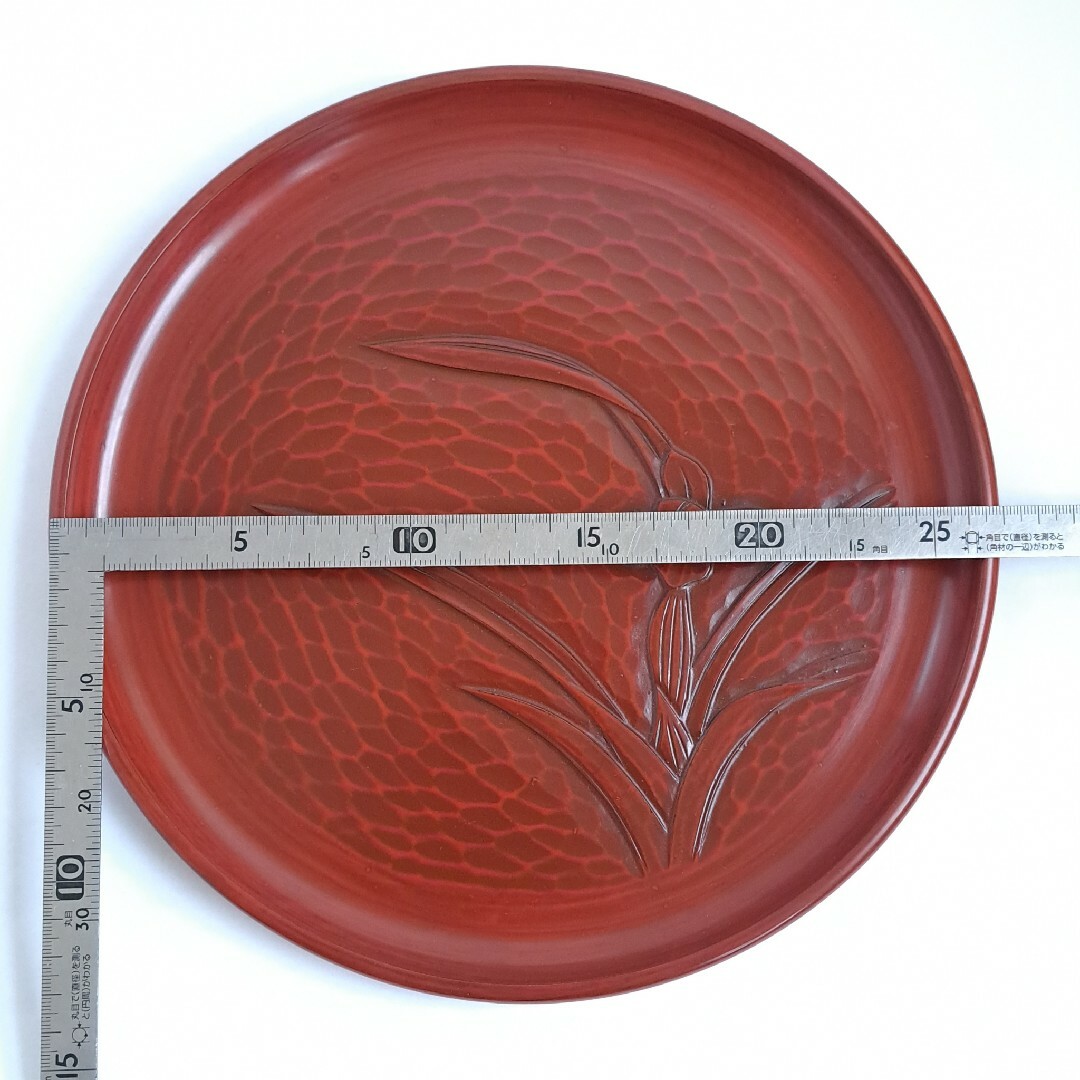 鎌倉彫 お盆 漆 伝統工芸品 未使用 カキツバタ アヤメ 鎌倉彫 お盆 漆 伝統工芸品 未使用 カキツバタ アヤメ