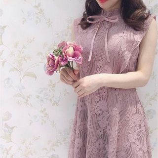 evelyn(ひざ丈ワンピース)のフリマアイテム一覧 evelyn(ひざ丈ワンピース)のフリマアイテム一覧