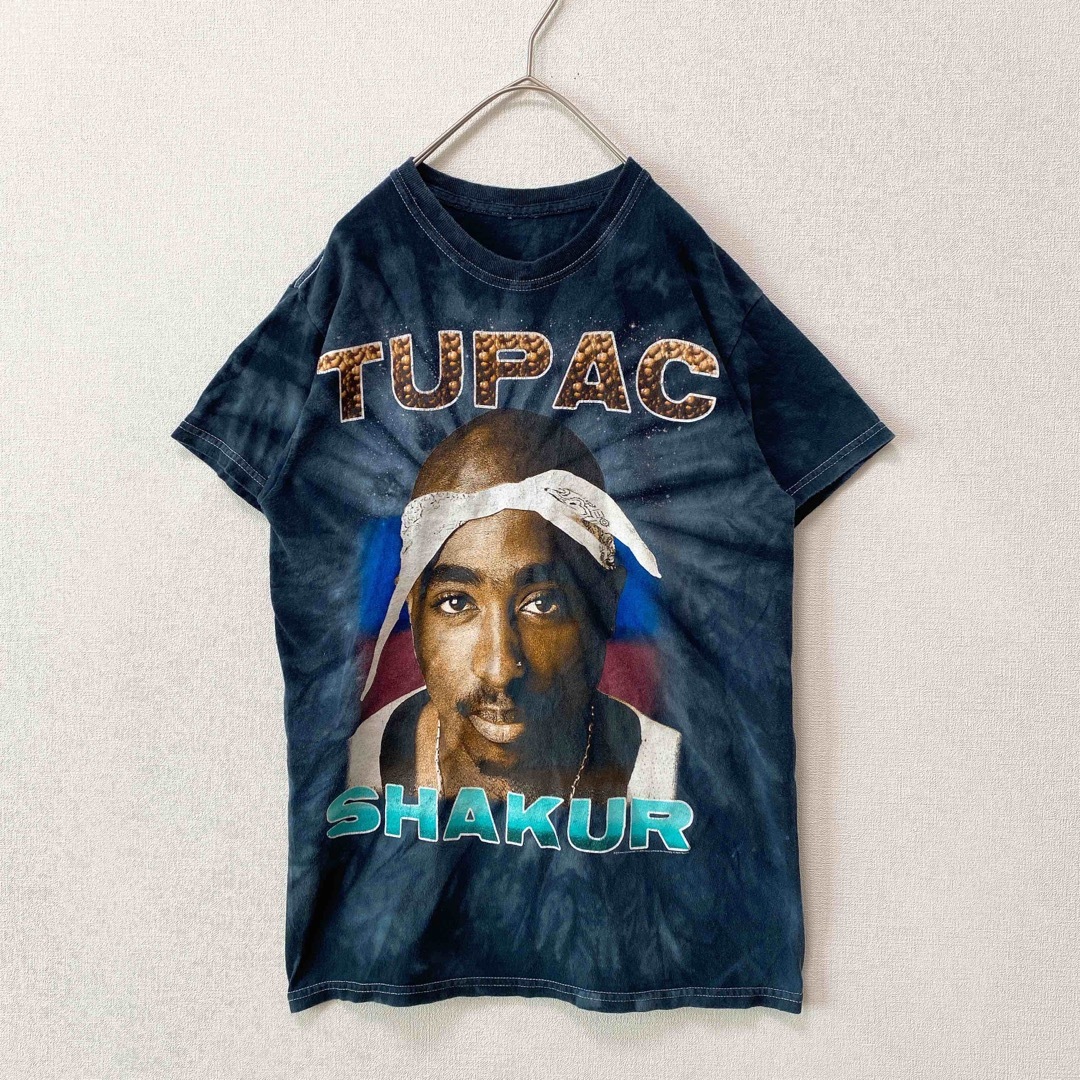 MUSIC TEE(ミュージックティー)のUS古着　半袖Tシャツ　2pac アマル・シャクール　バンドTシャツ　タイダイ柄 メンズのトップス(Tシャツ/カットソー(半袖/袖なし))の商品写真