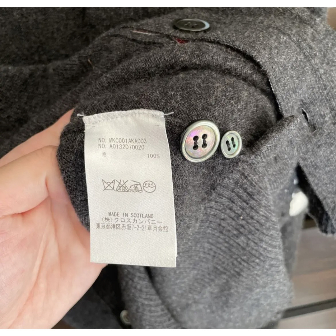 THOM BROWNE(トムブラウン)の⭐︎GD着用⭐︎トムブラウン　カシミヤニット　チャコールグレー メンズのトップス(カーディガン)の商品写真