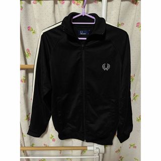 FRED PERRY ホワイトライン 黒ジャージ トラックジャケット FRED PERRY ホワイトライン 黒ジャージ トラックジャケット
