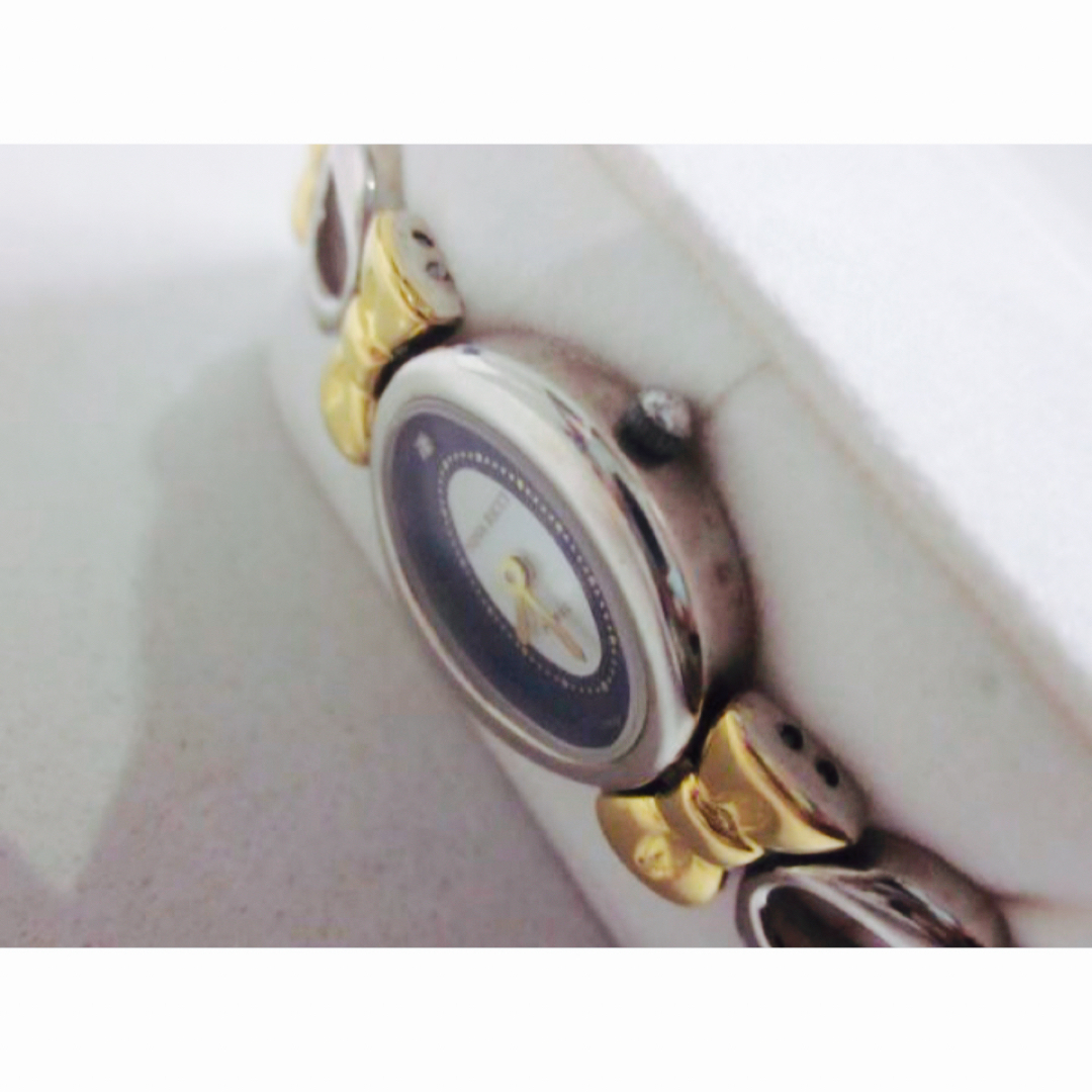 NINA RICCI(ニナリッチ)の⑭新品　稀少　ニナリッチ　シェル文字盤レデイース腕時計　ヴィンテージ レディースのファッション小物(腕時計)の商品写真