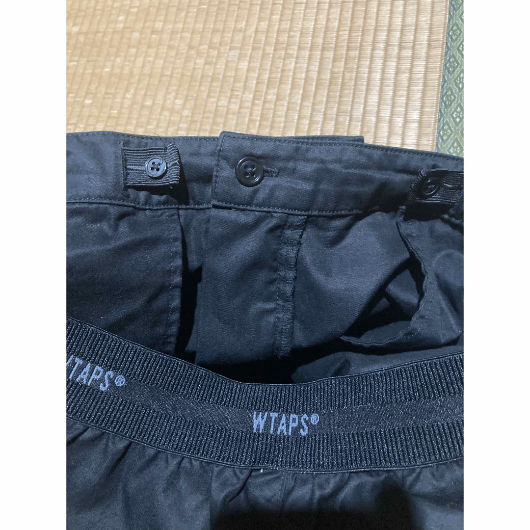 W)taps(ダブルタップス)のwtaps ショートパンツ　黒　L メンズのパンツ(ショートパンツ)の商品写真