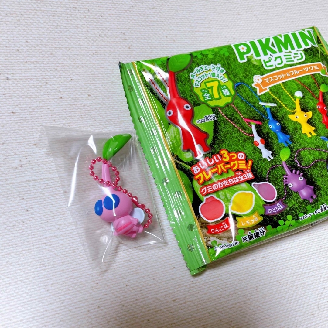 BANDAI(バンダイ)のPIKMIN ピクミン マスコット ＆ フルーツグミ 全7種 グミ付き エンタメ/ホビーのフィギュア(ゲームキャラクター)の商品写真