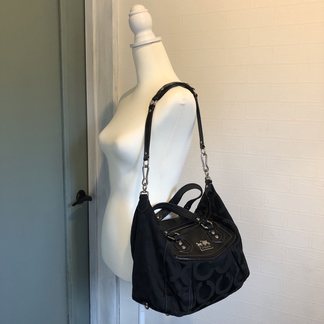 COACH - 美品 COACH 黒 ワンショルダー ショルダーバッグの通販 by に