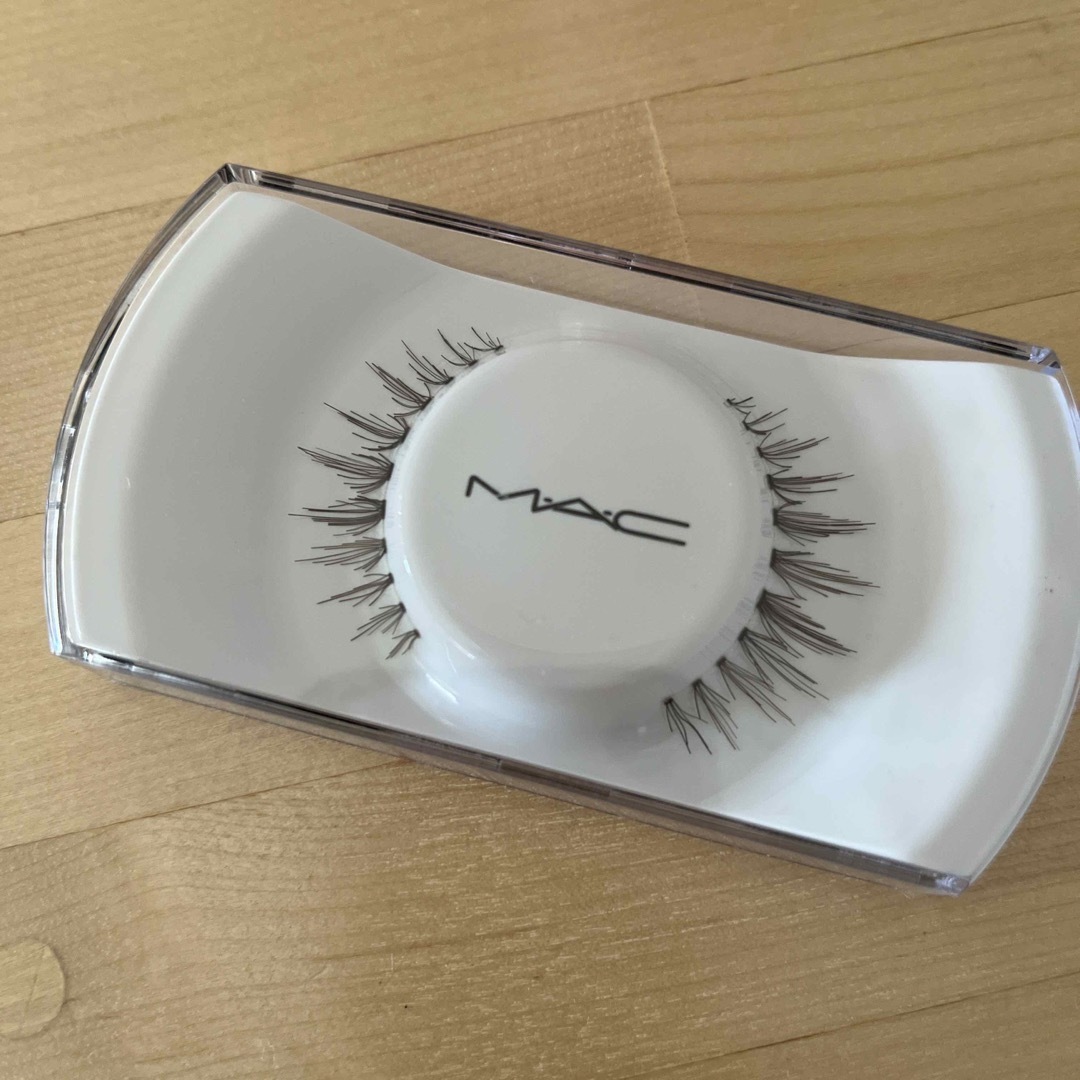 MAC(マック)のMAC  アイラッシュ　#33 コスメ/美容のベースメイク/化粧品(つけまつげ)の商品写真
