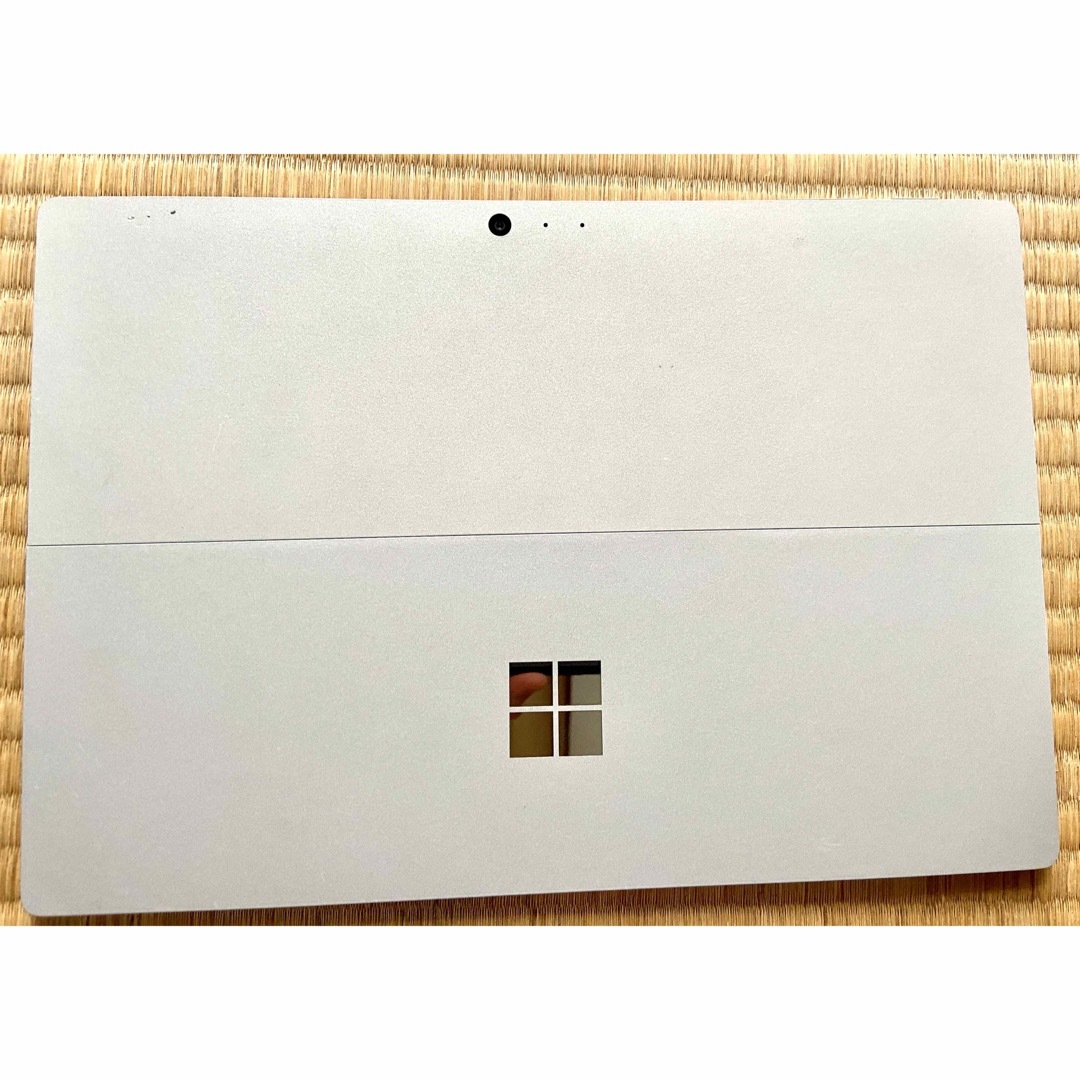 Microsoft(マイクロソフト)のMicrosoft surface pro4 純正キーボードカバー付属 スマホ/家電/カメラのPC/タブレット(タブレット)の商品写真