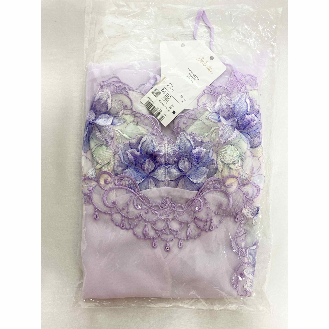 新品 未開封 サルート 63G チリ スリップ M-80 PU