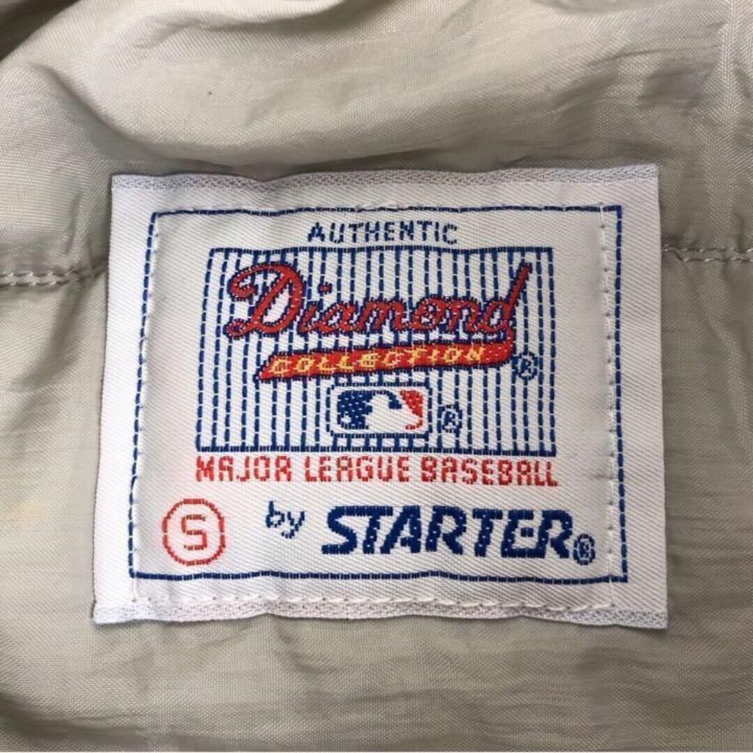 STARTER(スターター)のスターター アメリカ製 MLB公式ブルゾン チーム刺繍ロゴ ホワイトソックス 黒 メンズのジャケット/アウター(ブルゾン)の商品写真