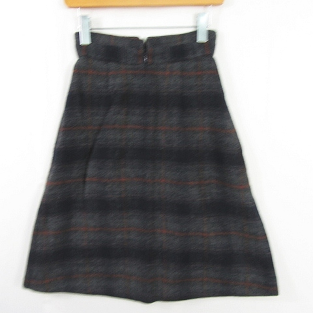 NATURAL BEAUTY BASIC(ナチュラルビューティーベーシック)のNATURAL BEAUTY BASIC フレア スカート S レディースのスカート(ひざ丈スカート)の商品写真