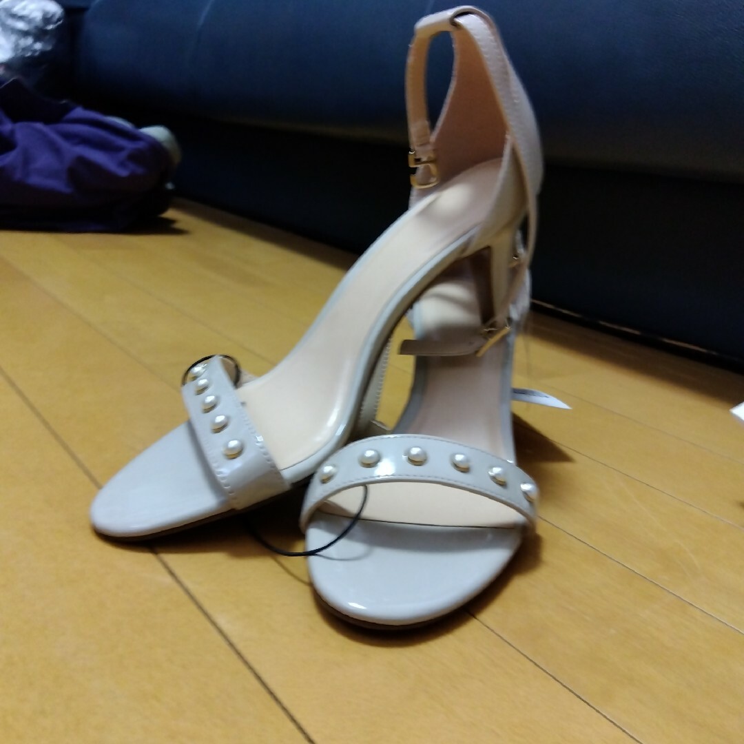 GU(ジーユー)のパールストラップサンダル M レディースの靴/シューズ(ミュール)の商品写真
