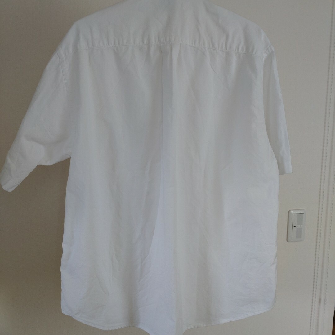 GU(ジーユー)のミセスグリーンアップル　ジーユーオーバーサイズシャツ五分袖 メンズのトップス(シャツ)の商品写真