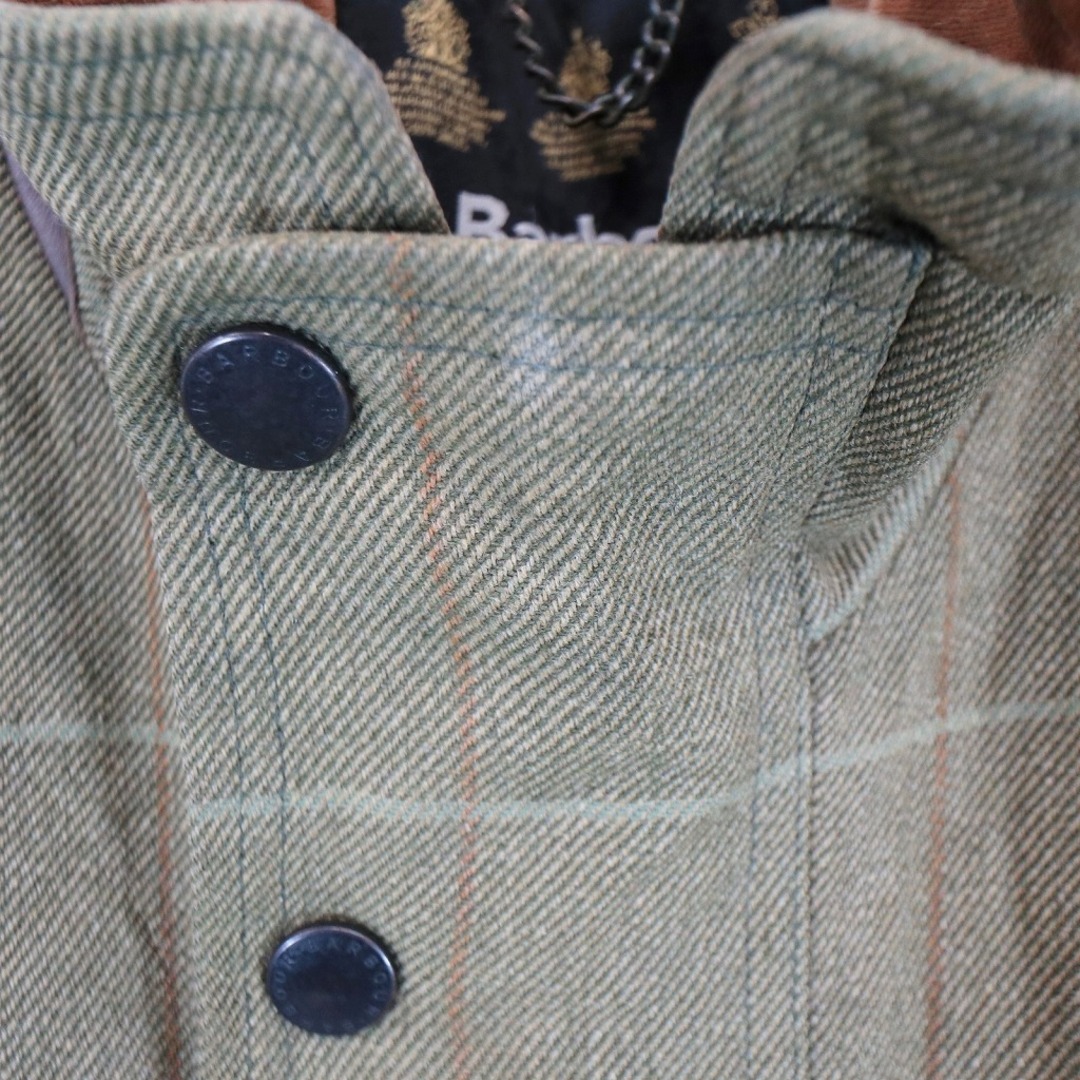 Barbour(バーブァー)のBarbour バブアー WASHABLE BERWICK TWEED 中綿 ジャケット ツイード 防寒 グリーン (メンズ M) 中古 古着 N6212 メンズのジャケット/アウター(その他)の商品写真